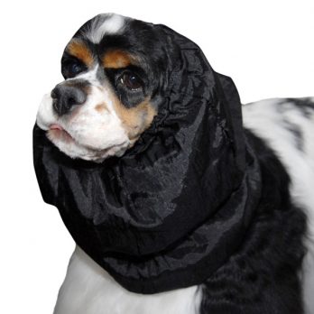 Show Tech – כיסוי והגנה לאוזני הכלב שחור