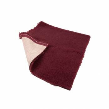 Show Tech – משטח רב תכליתי מיטת Burgundy VetBed