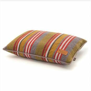 P.L.A.Y – מיטת כרית יער Pillow Bed – Horizon